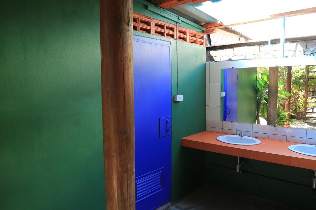 Siriwan Hostel Chiang Mai Exterior foto